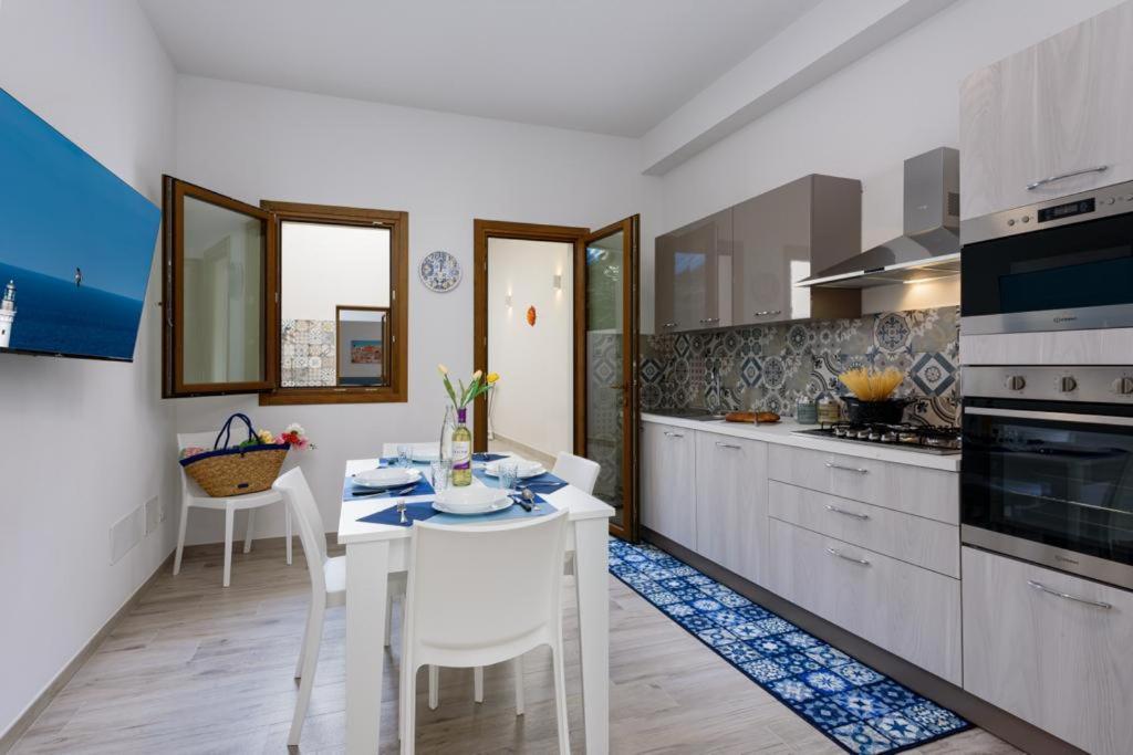 Bedda Luna Apartments San Vito Lo Capo Exteriör bild